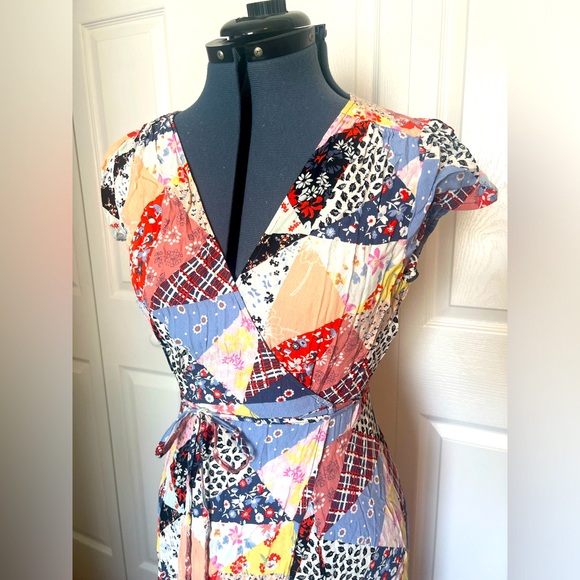 Patchwork print summer wrap dress - Picture 4 of 5